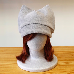 ネコになれる帽子。ニャッチ(うすグレー) 2枚目の画像