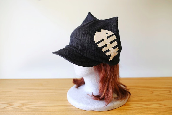 ネコになれる帽子。お魚ニャップ(ブラックサマーニット) キャップ TAMA