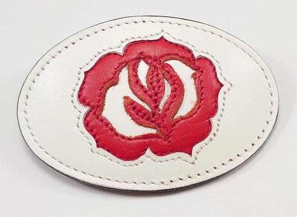 バレッタ　薔薇　ホワイト　革　レザー　シンプル　バラ　ローズ　白 2枚目の画像