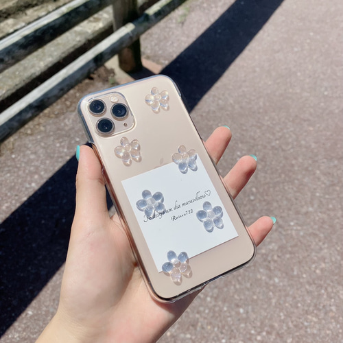 小さなクリアフラワー お花 フラワー クリア iPhoneケース 小さなクリアフラワー お花 フラワー クリア iPhoneケース