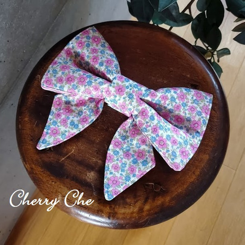 handmade♡水筒肩紐カバー 小花柄×ピンク デコレクションズ 滑り止め付き♪】水筒肩ひもカバー作製希望コメントページです