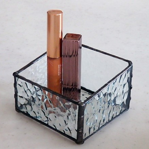 ステンドグラス　ガラス　小物入れ ステンドグラス・ガラスの小物入れ赤・青・ピンク・緑4個セット