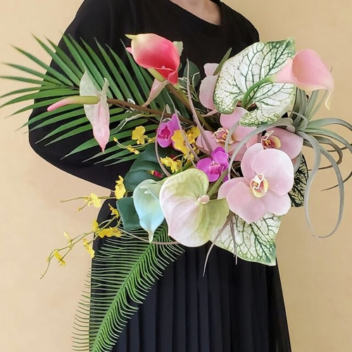 コバルトブルー 花ブーケ 金彩ボタニカ文様 キャビネット大皿