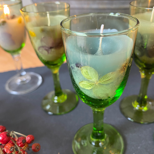 小さなワイングラス アロマキャンドル ハーバルリラックス 〜森林浴の