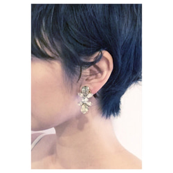 earrings E 2枚目の画像