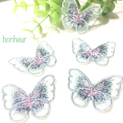 【送料無料】レース素材  刺繍ちょうちょ  蝶々  バタフライ  ブルー 1枚目の画像