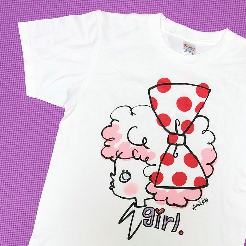 大きな水玉リボン(WHITE）自分を表現するあなたへ。girlちゃんコットンTシャツ