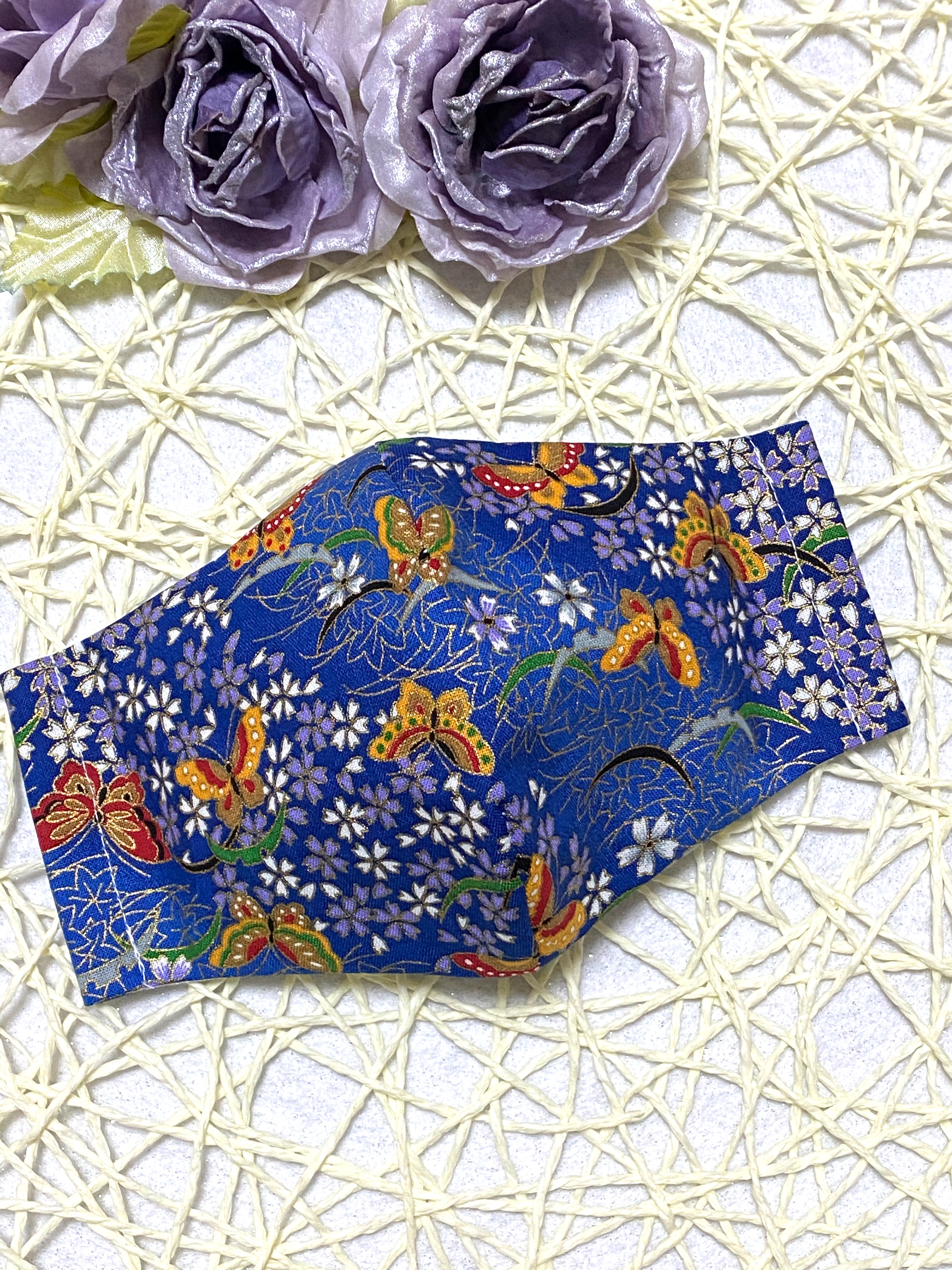 ❀ハンドメイドS142❀ インナーマスク 桜 金 和柄 青白く