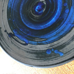 ［単品］【波佐見焼】平盛り皿　天目釉ブルー 2枚目の画像