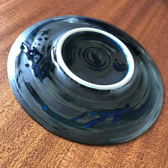 ［単品］【波佐見焼】平盛り皿　天目釉ブルー 4枚目の画像