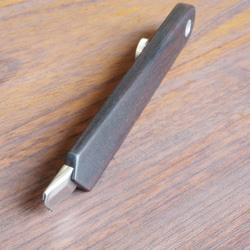 縞黒檀　ネジロック　カッターナイフ〔直〕 5枚目の画像