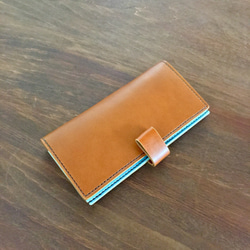 手帳のような長財布／キャメル×水色×ピンク 2枚目の画像