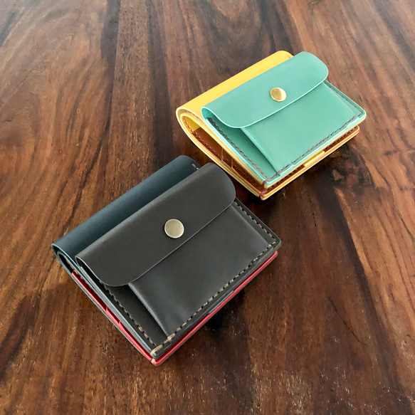 コンパクトのようなミニ財布｜革色21色｜カラーオーダー〈受注製作〉 1枚目の画像