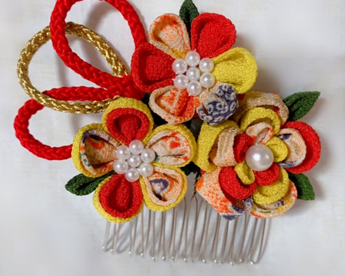 七五三✳︎卒業式✳︎結婚式✳︎成人式 つまみ細工 髪飾り かんざし M