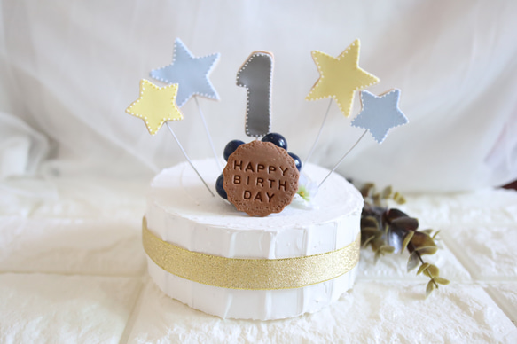 かす様　専用　人気商品☆1歳　誕生日　バースデークレイケーキトッパー　ケーキトッパー 1枚目の画像