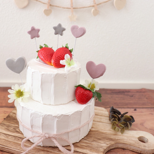 いちごのクレイケーキ☆誕生日ケーキ ケーキトッパ 雑貨・その他 いちごのクレイケーキ☆誕生日ケーキ ケーキトッパ 雑貨・その他