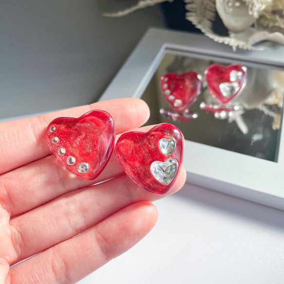 【特価】glass heart Valentine red Earrings 7枚目の画像
