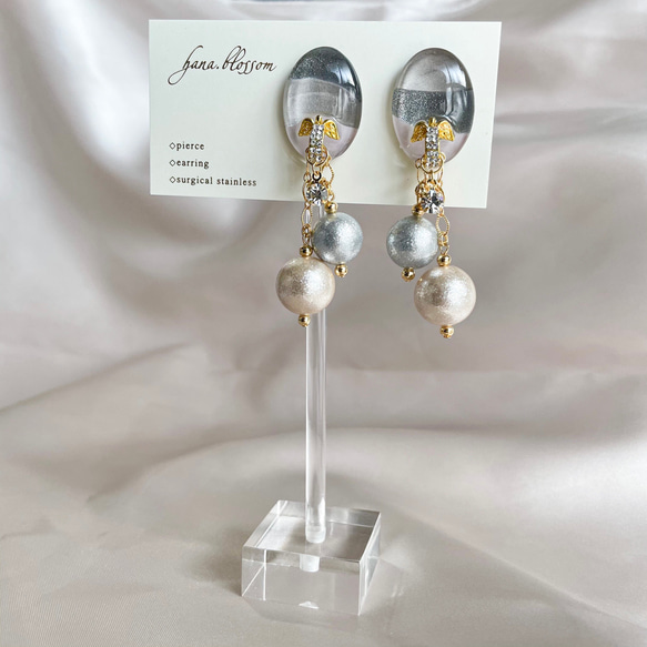 glas oval gray elegant perl Earrings 2枚目の画像