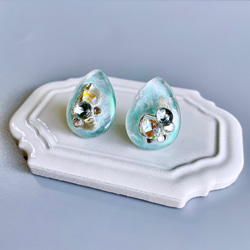 glass drop mint green Earrings 4枚目の画像