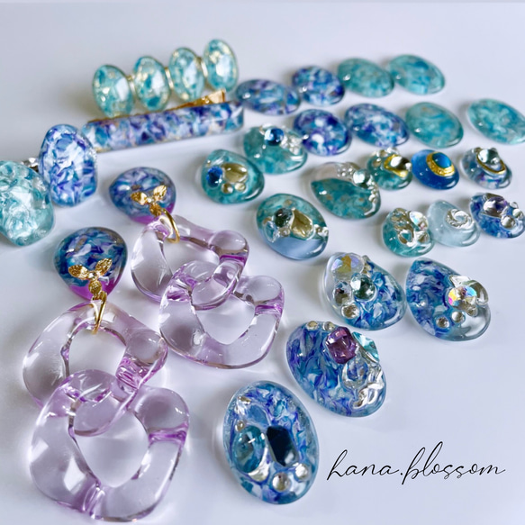 《選べる》glass oval hydrangea light blue Earrings 9枚目の画像