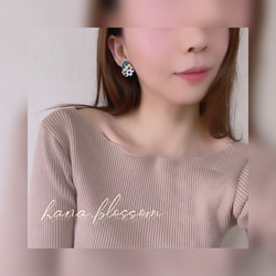 glass drop dalmatian blue Earrings 8枚目の画像