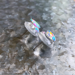 glass round nuance crystal Earrings  ③ 3枚目の画像