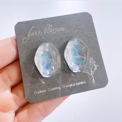 glass wave oval moisture aurora Earrings 7枚目の画像