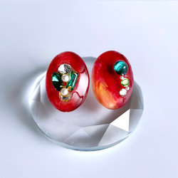 glass oval apple Earrings 4枚目の画像