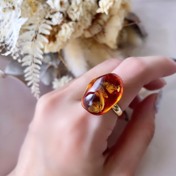 glass wave oval tortoiseshell ring 4枚目の画像