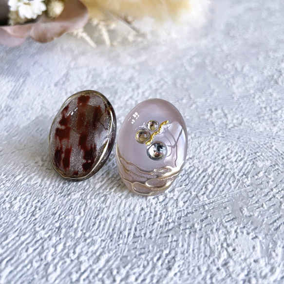 glass oval brown leopard Earrings 5枚目の画像