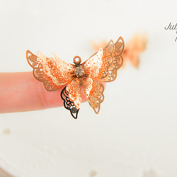 【1個入】バタフライ蝶々　パーツ　butterfly  透かし　上品　ゴールド　正面　B0062 5枚目の画像