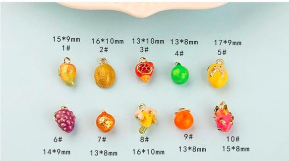 【2個入】ドラゴンフルーツのパーツ　チャーム　果物　フルーツ　本物　丸ごと　立体 8枚目の画像