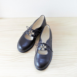 《W》オーダーメイドの革靴 毎日履きたい心地良さ 自分好みに選べる楽しさ　ギリーW-2 レディース 5枚目の画像