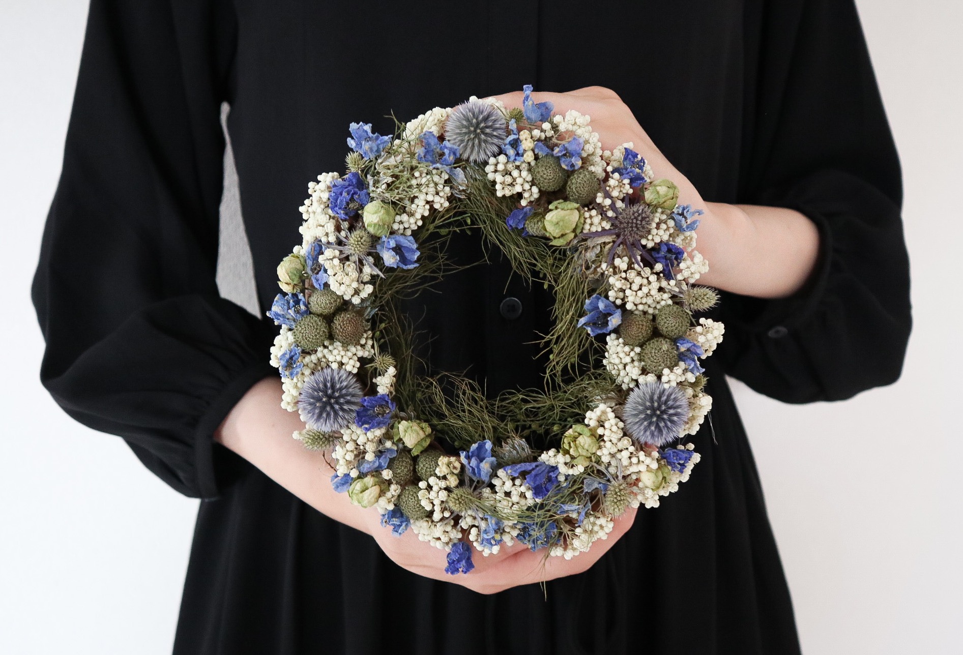 紫陽花と瑠璃玉ちゃんと花々のリース 紫陽花と瑠璃玉ちゃんと花々のリース