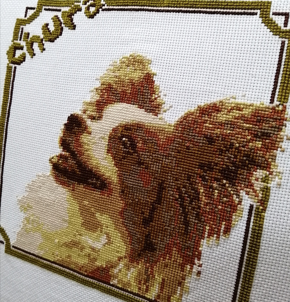 ペットのクロスステッチ刺繍（完成品）写真から制作するオーダーメイド。世界に一つだけのクロスステッチです。送料無料。 1枚目の画像