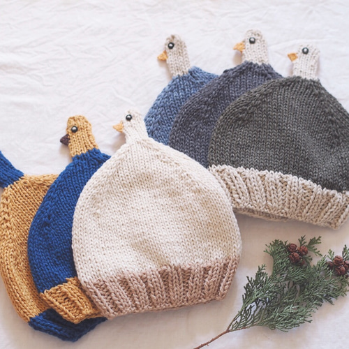 旧タグ　キャピタル ベージュ 編み込みニット帽 12/30 20:00販売開始 】鳥頭のニット帽:ベージュ×ダークグレー: 帽子