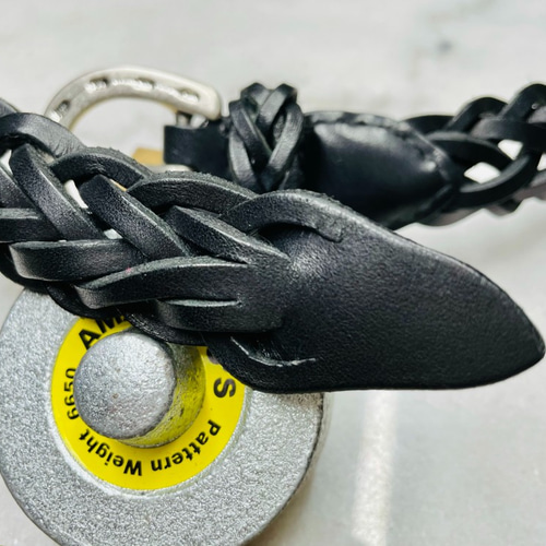 CBMｰNUBS257〈BK〉】レザーメッシュベルト〈サイズ「85」〉7本編み 