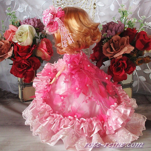 リカちゃん＆ブライス ふんわり花びら舞うリボントレーンドレス