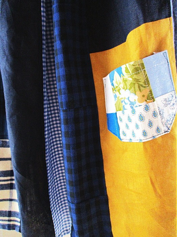 sold 爽やかブルー パッチポケットが可愛い 絵画なパッチワーク ギャザースカート チェック 花 ウエストゴム 4枚目の画像