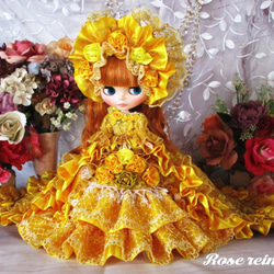 soldB様ご予約品アンネローゼ王妃 咲き誇るイエローゴールドの輝き 魅惑のボンネットロングトレーンドールドレス 8枚目の画像