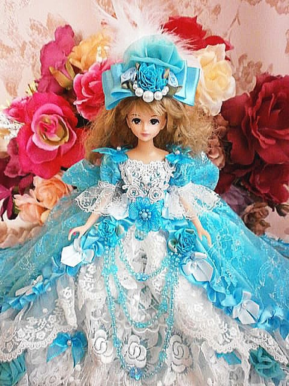 オーロラ姫　ブルードレス　専用ページ 𝕞𝕠𝕔𝕠🌹9/23.28🏰27🌊 on X: 
