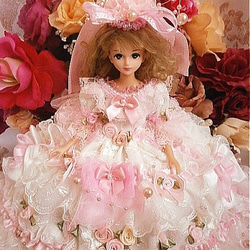 ドール服 着せ替え お姫様ドレス レース  薔薇の花園 1枚目の画像