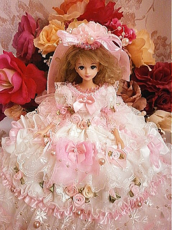 ドール服 着せ替え お姫様ドレス レース  薔薇の花園 1枚目の画像