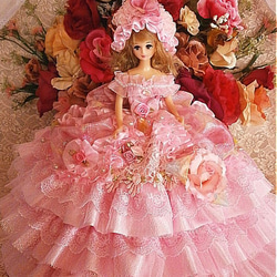 SOLD ドール服 着せ替え 煌く薔薇 スイートドレスのお姫様 ピンク フリル  タッキングドレープ 2枚目の画像