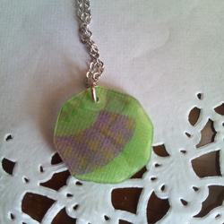 折り紙ネックレス（丸、緑） 4枚目の画像