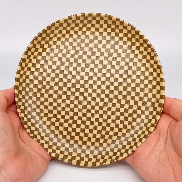 練り込み丸皿(大)  checkered  φ16.3cm 3枚目の画像