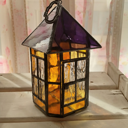 ステンドグラスのおうちライト ｽﾃﾝﾄﾞｸﾞﾗｽ オブジェ おうち 家 LEDライトホルダー おしゃれ
