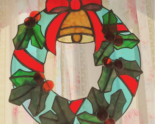 ステンドグラス＊クリスマスリース（サンキャッチャー） サン