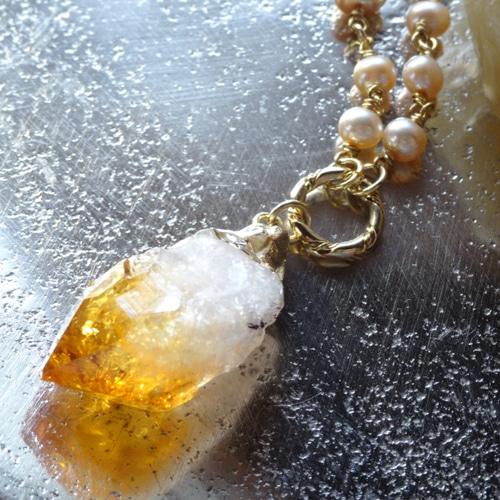 シトリントップの黄金色ネックレス ネックレス・ペンダント Iris 