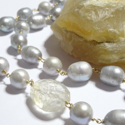 大粒シトリンと淡水真珠のネックレス 2枚目の画像